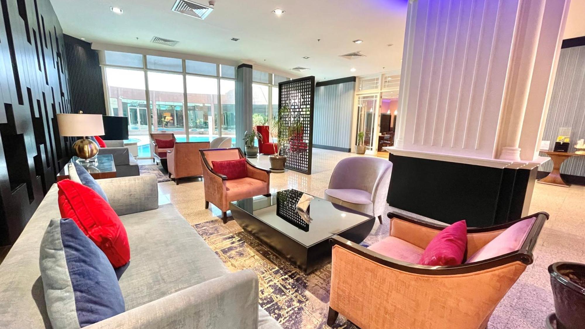 Ramada Hotel & Suites By Wyndham Al Qassim Al Bukayriah Exteriör bild Lobby