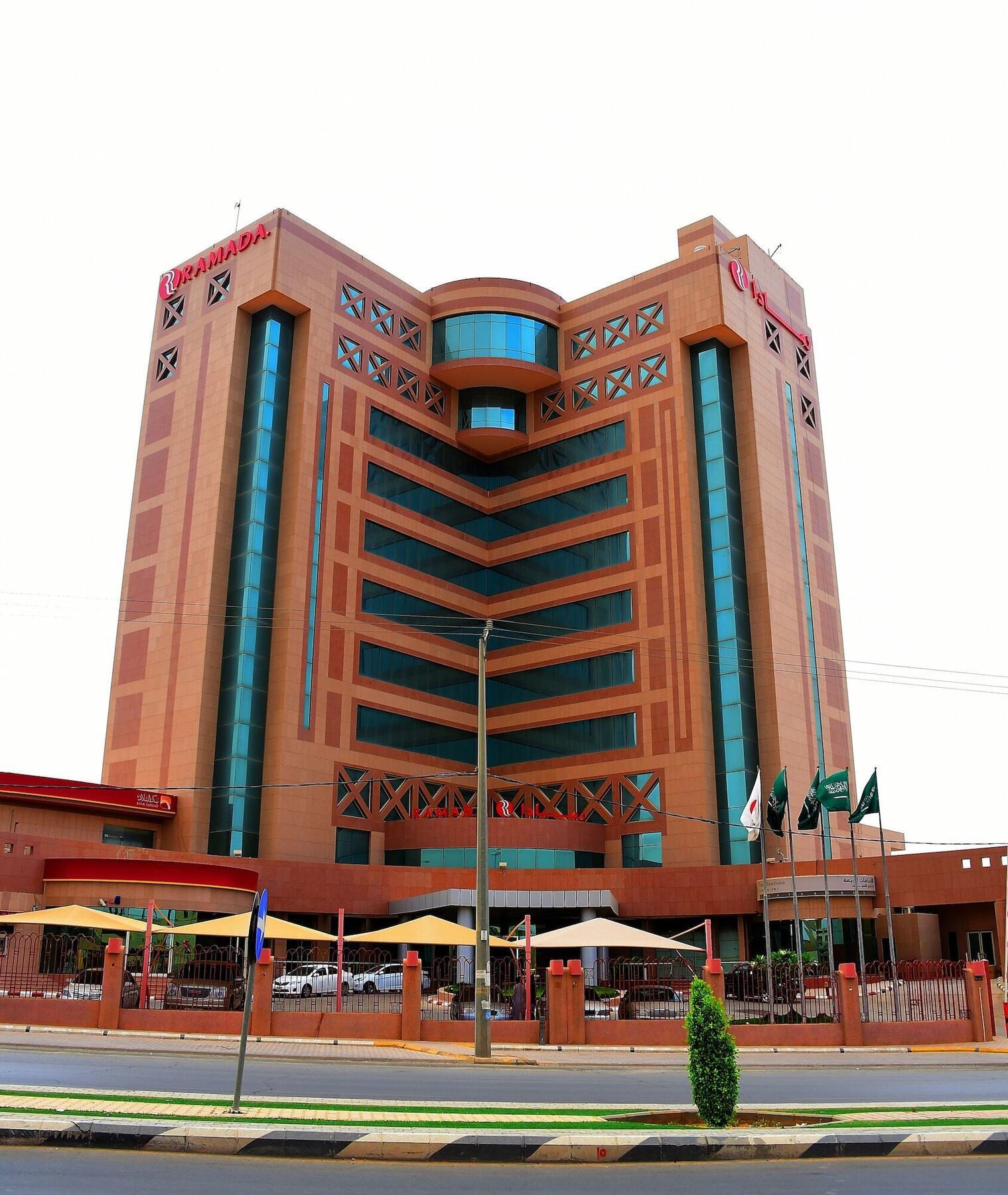 Ramada Hotel & Suites By Wyndham Al Qassim Al Bukayriah Exteriör bild The Marriott Hotel in Khartoum